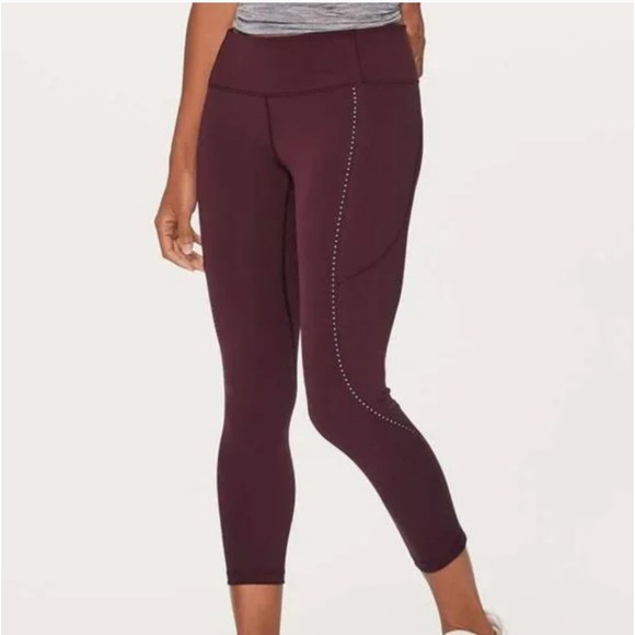 lululemon athletica Pants - Lululemon Extra Mile Crop Reflective Leggings Garnet W6AH9S‎ Burgundy